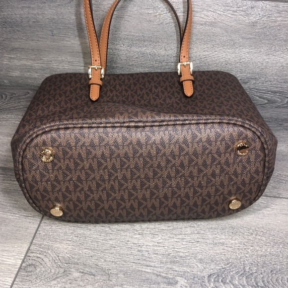 Michael Kors medium shoulder bag - Picture 5 of 7